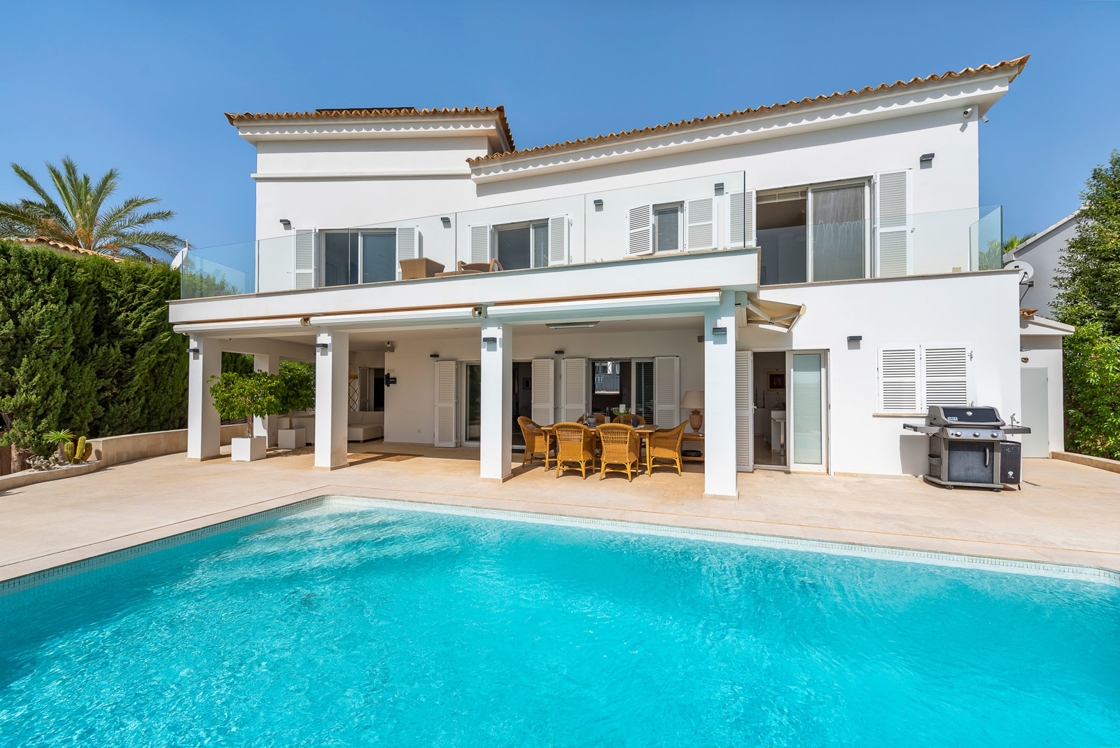 Immobilie kaufen Mallorca, Traumvilla mit herrlichem Panorama-Meerblick in Santa Ponsa, Ref. 7176  (3)