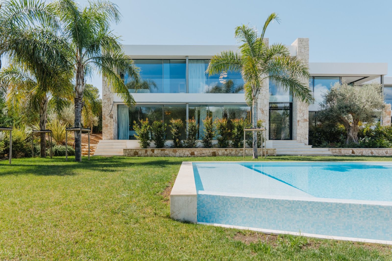 Spektakuläre Luxus-Villa in Santa Ponsa, Ref. 7062